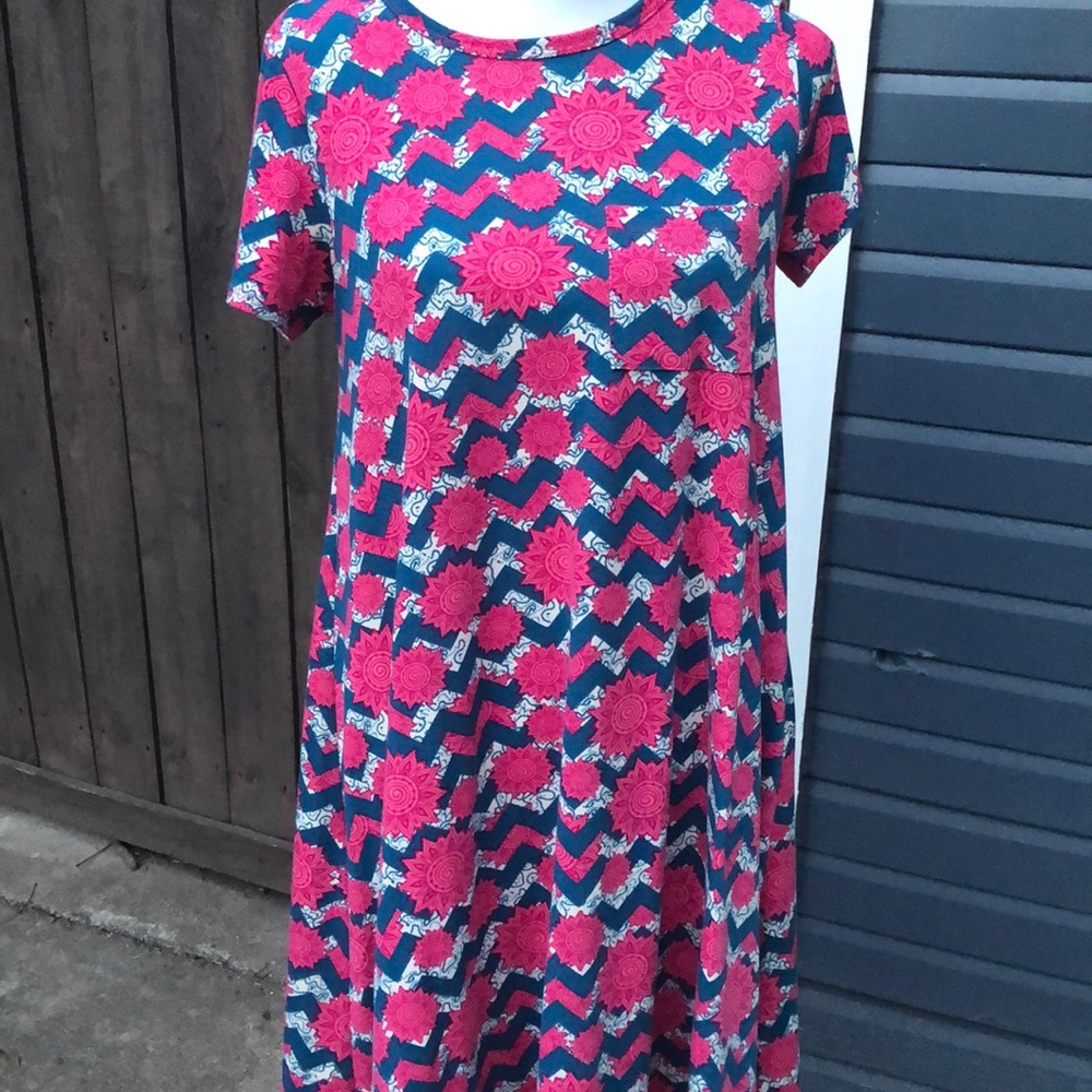 LuLaRoe Carly